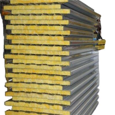 China Best-Selling Insulated Sandwich Composite Panel Glass Wool Sandwich Panels For Wall And Roof zu verkaufen