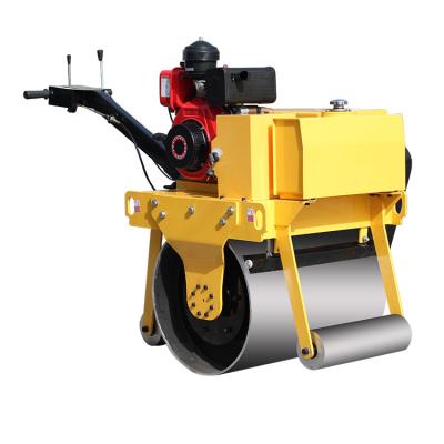 China Playground Earthmoving Machine 1.5 Ton Hydraulic Rubber Tire Roller Compactor for sale