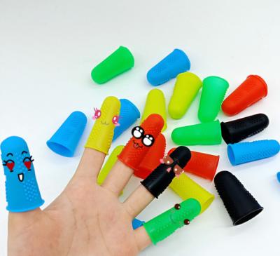 China Fingertip Protectors Silicone Free Finger, Finger Protector, Finger Sleeves Big For Glue for sale