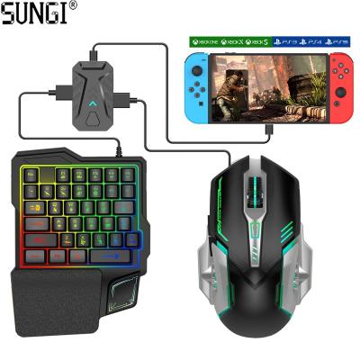 Cina 7 in 1 7-in-1 One Hand Gaming Mouse and Keyboard Converter Bundle Backlights for PS3/PS4/PS5/Xbox 360/Series X/XboxONE Switch/Xbox console in vendita