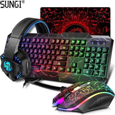 China Hot Selling 4 in 1 4 in 1 Gaming Keyboard Mouse Earphone Mousepad Gaming Set with Backlight Multimedia Ergonomic Design for Gamer en venta