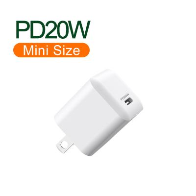 China PD20W Charger PD20W PD20W PD20W USB-C USB C Charger Simple Left Fast Modest Small Portable Fast Charger For iPhone 12 Apple 12 PD 20W Charger for sale