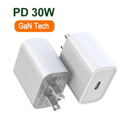 China Top Selling Mobile Phone Amazon GaN30W USB C PD Fast Charger With CE kc PSE SAA ETL Approved Special For iPhone 13 Wireless MAG Safe for sale