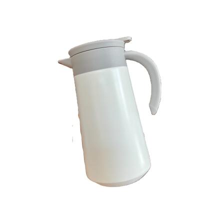 China WITH LID 800ml 304 Stainless Steel Travel Bottle Large Capacity Pot Thermos Water Jug with Portable  Handle for sale