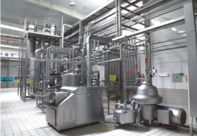 Chine Chaîne de fabrication de lait UHT de taille standard pour les produits laitiers du marché à vendre