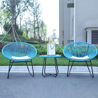 China Outdoor PE Rattan Woven Coffee Table Chair Hot Sale Best Design Colorful Furniture Set Tempered Glass Tabletop for sale