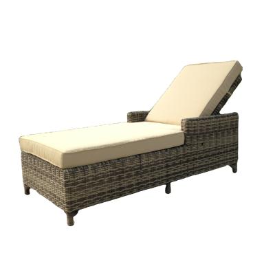 China LC1015 Poly Rattan Garden Outdoor Indoor Rattan Lounge Chair Beach Sun Holiday for sale