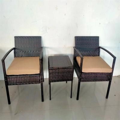 China Outdoor Patio Wicker Dining Set Table Chairs Tempered Glass Tabletop Porch for sale