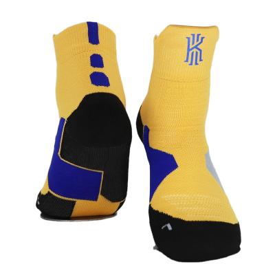 China New QUICK DRY Medium Length Mens Basketball Training Bottom Towel Socks for sale