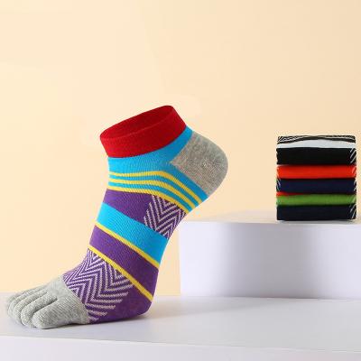 China Socksmate QUICK DRY custom fashion Japan style 100% cotton men socks 5toes deodorant finger ankle business colorful striped socks the five for sale