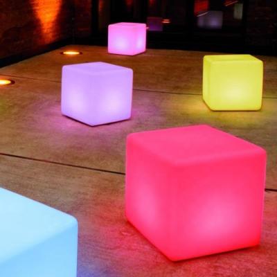 China Hot Sale Modern LED Cube Seat LED Rechargeable Outdoor Plastic Light for sale