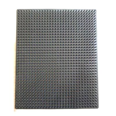 China Rubber Made Trusses 360mm*300mm Layer Egg Nesting Pads for sale