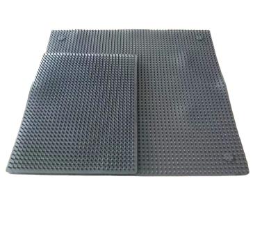 China Farms class 500MM*550MM poultry farm layer interlocking pads made by rubber. for sale