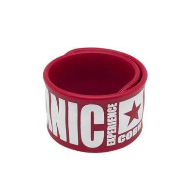 China Custom Casual / Sports Silicone Wristbands Make Your Own Logo Rubber Wristbands With High Quality Personalized Text Wristband for sale