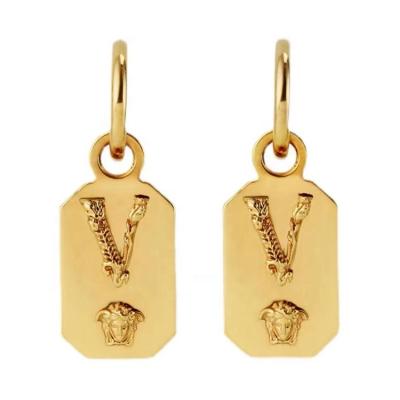 China New Gold Plated Designer 2022 Luxury Trendy Trendy Earrings For Women Brand Statement Earrings Big for sale