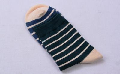 China Cotton Mid-Calf Crew Dress Socks for sale