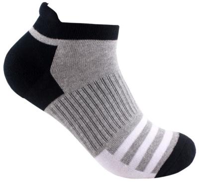 China men's custom grip socks for sale