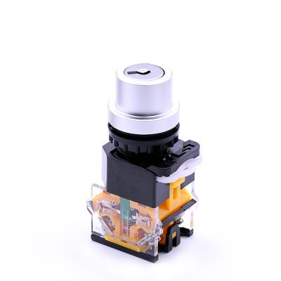 China 22mm 3-Position Selector Switch NO+NC LA02-22D-11YS Main Circuit Breaker Lockout for sale