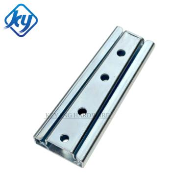 China Modern Fitting Assembly Sofa Sectional Couch Connector Universal Sofa Connector Bracket for sale