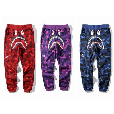 China 2022 hot sale BAPE QUICK DRY pants fashion men's camouflage youth slim casual women's couples keep loose Pants Trousers for sale