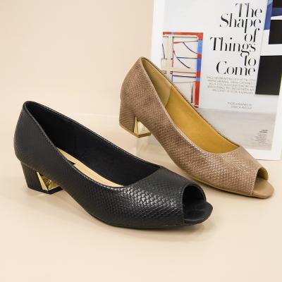 China 2022 new light weight fashion style light slip on peep toe block gait women open shoes dress women pumps for sale