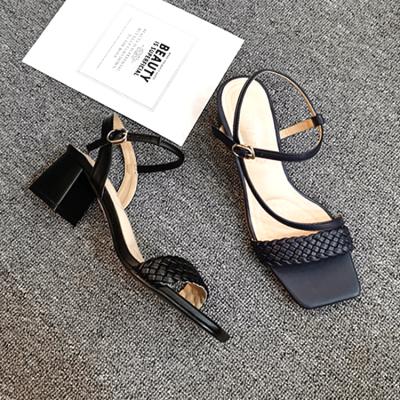 China 2020 Fashion Trend New Style Woven Buckle Strap Ladies Shoes Sandals, Women Slippers Shoes Women High Heel Shoes Square High Heel PU (5cm-8cm) for sale