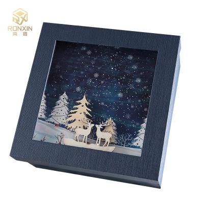 China Pantone colorea las cajas de la Navidad decorativas con el cuadrado de la ventana en venta