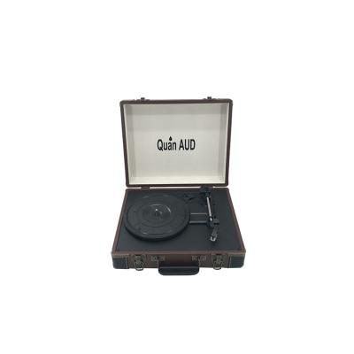 China Portable Portable Multi-Functional Headphone Jack Towel Classic Turntable Turntable Player for sale