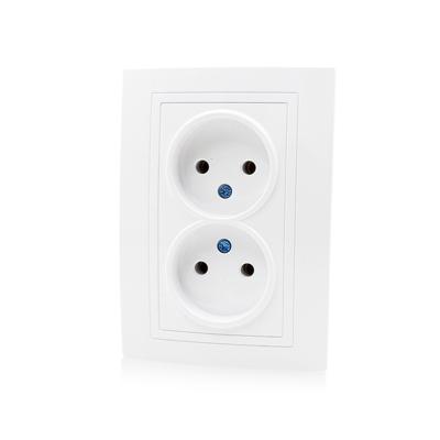 China Convenient Security Y Series PC White Panel Dual 2 Pin Russia Wall Socket EU Standard Electrical Residential Socket for sale