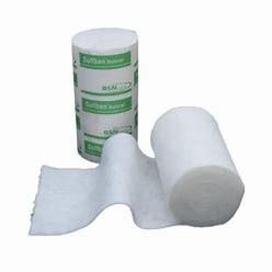 Chine Pouce absorbant élastique yards de bandage de conformation 5cm de coton de 10cm 4,5 x 4,1 de Gauze Bandage 2 7.5cm à vendre