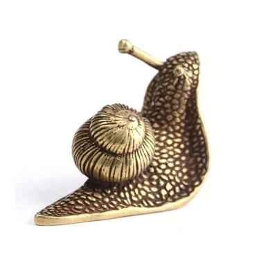 China Minimalist Copper Bonsai Retro Snail Landscape Home Decorations Living Room Tea Pet Desktop Ornaments Micro Ornaments for sale