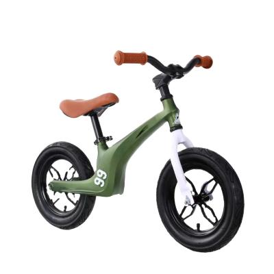 China Popular Children's Toddler Balance Bike Equipped With Brake And Handle End for sale