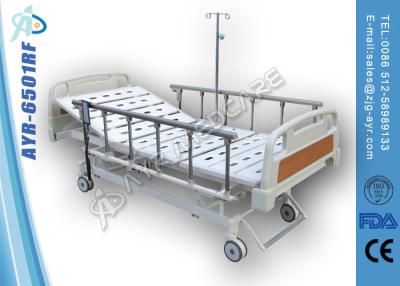 China Motorized Electric Medical Hospital Beds , Hand Controller Controls Movement for sale