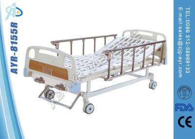 China Aluminum Side Rails Manual Hospital Bed Center Locking Castors for sale