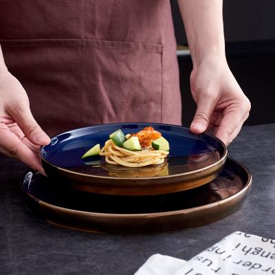 China Sustainable Royal Modern Japanese Porcelain Gold And Sapphire Blue Ceramic Dinner Plate Tableware for sale