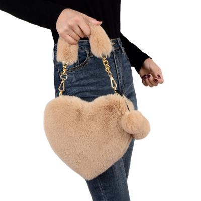 China 2021 Fashion Fashion Purse Chain Shoulder Lady Bag Heart Shaped Faux Fur Handbags Women Cross - Body Bag for sale