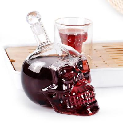 China home & Bar China Factory 1000ml Head Chips Skull Glass Bottle Dropper for sale