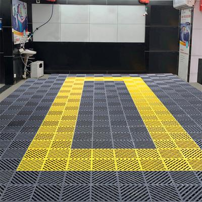 China Modern Cheap Price Attention To Detail Gray Modern Style Pvc Car Wash Room Floor Mat Pp Plastic Interlocking Garage Tiles for sale