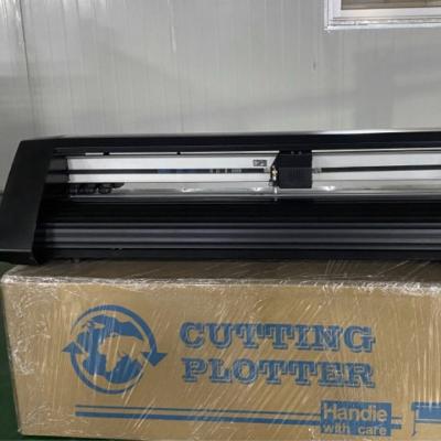 China 43 Inch Vinyl Cutter Plotter 1100mm Cutting Machine For Soft And Roll 16MK Material for sale