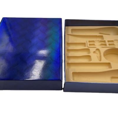 China Holographic Cosmetic Box Packaging Gold Stamping Blister Card Packaging for sale