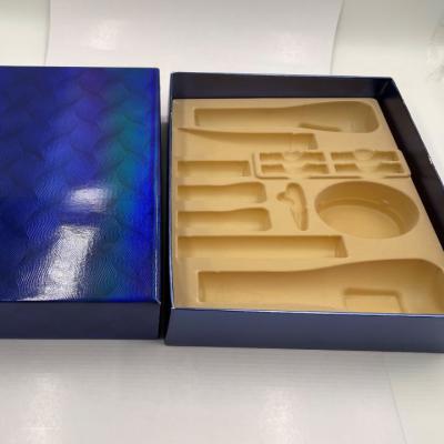 China Custom luxury skincare cosmetics packaging box for cosmetics set for sale