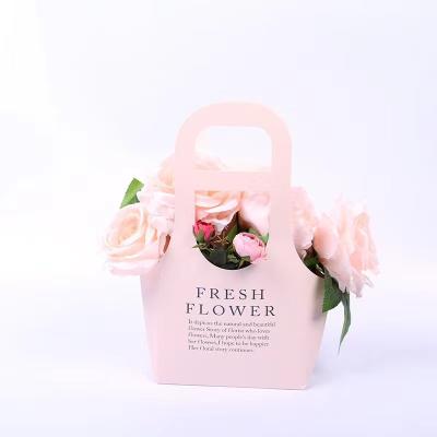 China Paperboard Flower Custom Paper Carrier Bags With Handle for sale