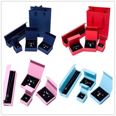 China Jewelry Storage Clamshell Box Earrings Necklace Pendant Bracelet Ring Box 500Pcs for sale