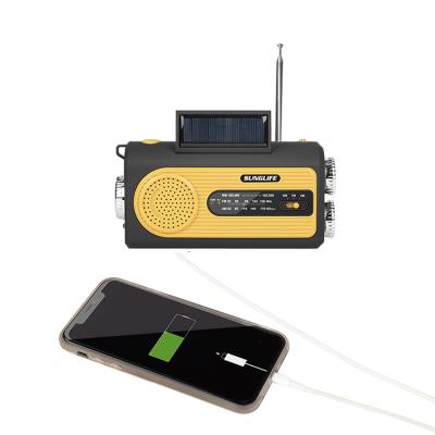 China AM/FM/NOAA Radio Solar Portable Weather Radio Portable Digital Display FM Digital Hand Crank Emergency Radio for sale