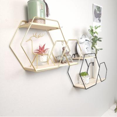 China Creative Home Minimalist Kitchen Partition Shelf Metal Steel Pipe Bathroom Shelf for sale