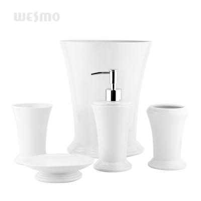 China Factory wholesale minimalist porcelain bathroom accessories ceramic set decoration for sale