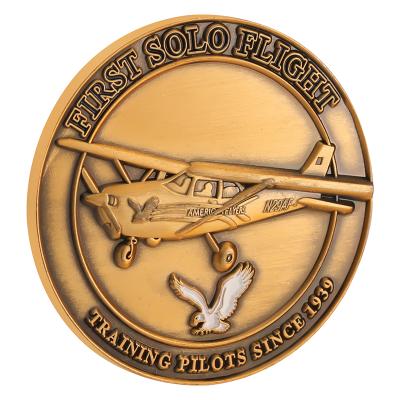 China Beautiful China Military Challenge Coin Training Pilots Antique 3D Thin Gold Commemorative Coins for sale