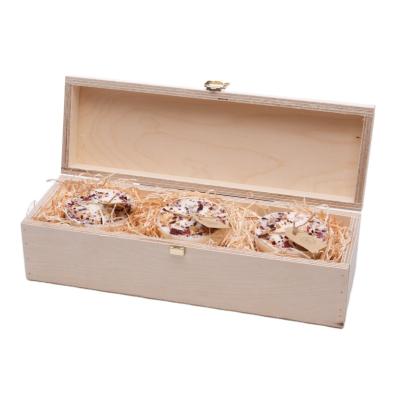 China Europe JUNJI Wholesale Wood Gift Candle Packing Box Engraved Wood Gift Box For Candle Wooden Gift Box for sale