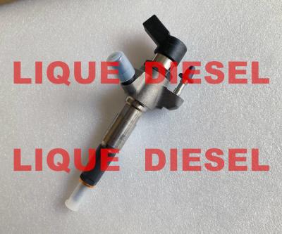 China Common rail fuel injector 5WS40677, A2C59513556, 50274V05 for Citroen & Peugeot 9802448680, 9674973080, 9683957280 à venda