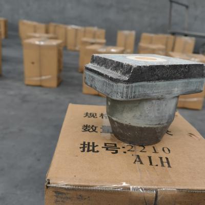 China Customizable Size Refractory Materials Tundish Nozzle Thermal Shock Resistance Te koop